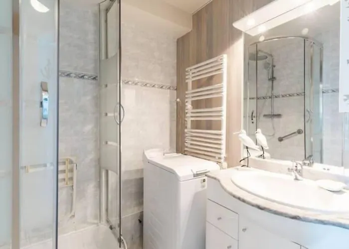 Apartman Cozy With Sea View In