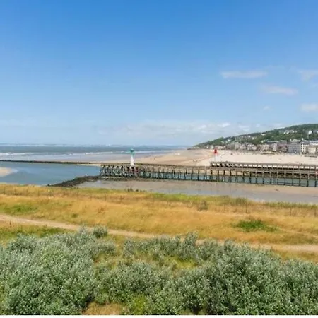Cozy With Sea View In Deauville