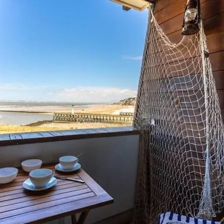 Cozy With Sea View In *