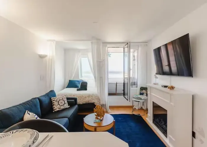 Cozy With Sea View In Deauville