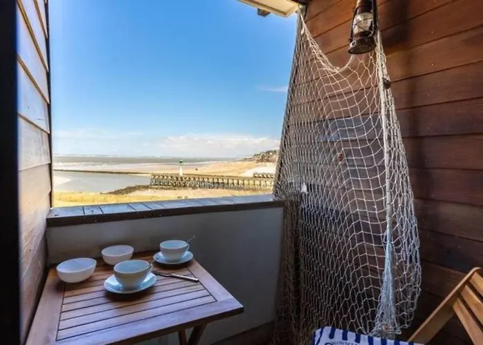 Cozy With Sea View In *